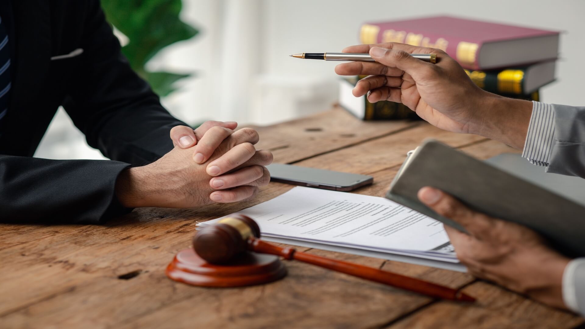 Injury Claims and Insurance Navigating the Complexities of Coverage
